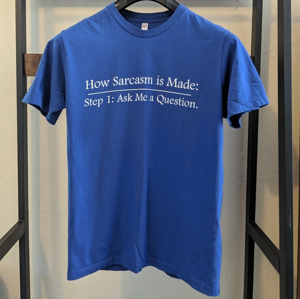 Graphic Tee Mens Medium